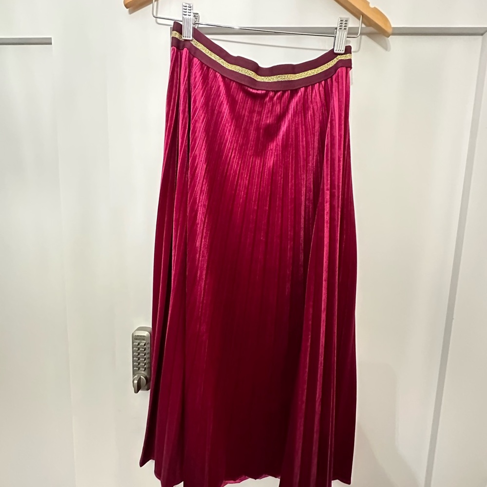 Anthropologie size small pink velvet midi skirt